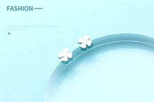 Load image into Gallery viewer, pendientes minimalistas de Plata de Ley 925 para mujer y niña, aretes de tuerca simples
