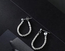 Cargar imagen en el visor de la galería, Plata de Ley 925 plata brillante línea Simple de cadena pendientes de broche a la moda fiesta
