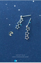Load image into Gallery viewer, pendientes de tuerca con estrellas caladas para mujer