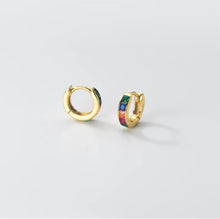 Load image into Gallery viewer, pendientes de plata de ley 925 para mujer, hebillas simples de Color arcoíris