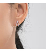 Load image into Gallery viewer, pendientes de plata de ley 925 auténtica para mujer, aretes con tuerca de circonia cúbica transparente
