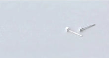 Load image into Gallery viewer, Simple Cute Scrub Vintage Square previene alergias Stud pendientes moda 925