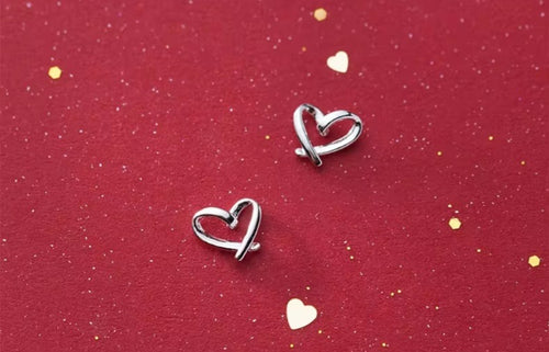 pendientes de plata de ley 925 con diseño de corazones
