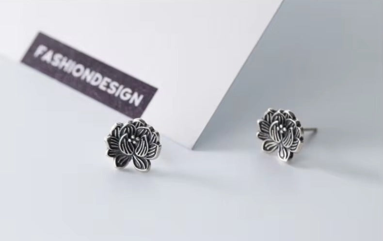 pendientes de tuerca de loto negro para mujer