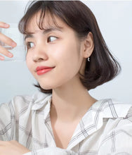 Load image into Gallery viewer, pendientes de aro de Plata de Ley 925 con forma de Luna y estrella centelleante para mujer