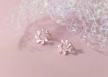 Load image into Gallery viewer, elegante copo de nieve rectángulo claro Zirconia Stud pendientes moda 925 Plata de Ley