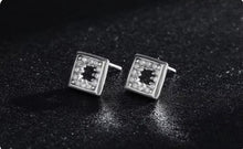 Load image into Gallery viewer, pendientes de plata de ley 925 con forma cuadrada para mujer, arete clásico con huecos