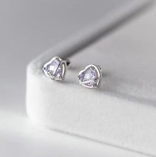 Load image into Gallery viewer, pendientes de plata de ley 925 para mujer, aretes de circonita con corazones románticos