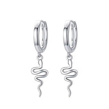 Load image into Gallery viewer, pendientes de plata de primera ley diseño serpiente para mujer y niña
