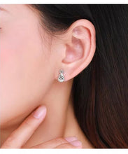 Load image into Gallery viewer, pendientes de plata de ley 925 con forma de piña para mujer y niña