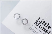 Cargar imagen en el visor de la galería, pendientes redondos geométricos de circonita brillante para mujer, joyería de Declaración