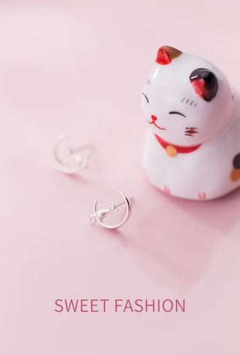 Simple lindo gato Luna pendientes encanto 925 Plata de Ley Animal cola pequeña joyería para mujeres