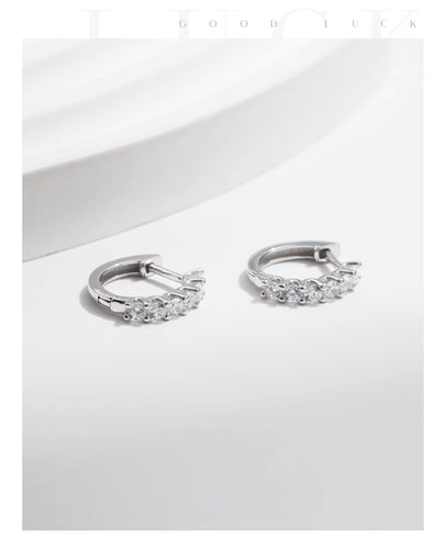 pendientes de aro pequeños de moissanita para mujer