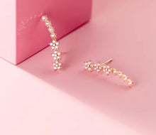 Load image into Gallery viewer, pendientes de plata de ley 925 con forma de flor y estrella para mujer