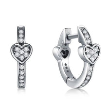 Cargar imagen en el visor de la galería, pendientes de aro de plata de ley 100% con corazones para mujer