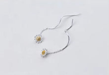 Load image into Gallery viewer, pendientes de plata de ley 925 con forma de Margarita para mujer