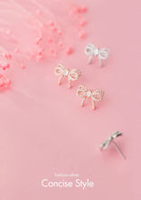 Load image into Gallery viewer, pendientes de plata de ley 925 con forma de lazo para mujer, aretes pequeños