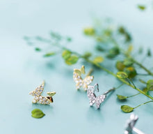 Cargar imagen en el visor de la galería, pendientes de plata esterlina 925 para mujer, joyería fina con forma de mariposa bailarina