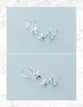 Load image into Gallery viewer, pendientes de plata de ley 925 con forma de mariposa para mujer, aretes pequeños con forma de mariposa en espiral