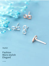 Load image into Gallery viewer, pendientes de plata de ley 925 con forma de corazón para mujer