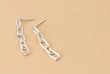 Load image into Gallery viewer, pendientes colgantes geométricos de Plata de Ley 925 para mujer, cadena de enclavamiento