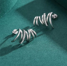 Load image into Gallery viewer, pendientes de plata de ley 925 con líneas geométricas