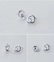 Load image into Gallery viewer, pendientes de plata de ley 100% y Circonia cúbica para mujer, aretes pequeños