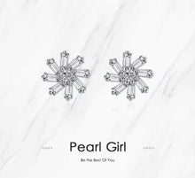 Load image into Gallery viewer, pendientes de plata de ley 925 con forma de flor giratoria para mujer