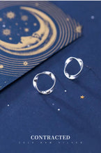 Load image into Gallery viewer, Pendientes minimalistas de Plata de Ley 925 para Mujer
