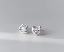 Load image into Gallery viewer, pendientes de plata de ley 925 para mujer, aretes de circonita con corazones románticos