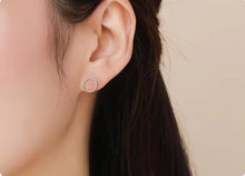 Load image into Gallery viewer, pendientes de tuerca redondos geométricos minimalistas para mujer