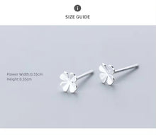 Load image into Gallery viewer, pendientes de plata de ley 925 para mujer, aretes sencillos de trébol de la suerte