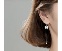Cargar imagen en el visor de la galería, pendientes de plata esterlina 925 para mujer, aretes de gota con borla de bola de mariposa de baile