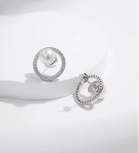 Load image into Gallery viewer, pendientes de plata de ley 925 con perlas de cristal