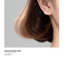 Load image into Gallery viewer, pendientes de plata de ley 925 con circonita ovalada cuadrada para mujer