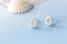 Load image into Gallery viewer, pendientes de plata de ley 925 con circonita radiante para mujer, joyería fina con forma de círculo