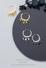 Load image into Gallery viewer, pendientes de aro de plata de ley 2021 auténtica para mujer, aretes redondos con abalorio de columpio de estrellas