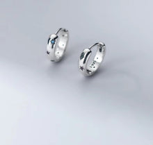 Cargar imagen en el visor de la galería, pendientes redondos de Plata de Ley 925 auténtica para mujer