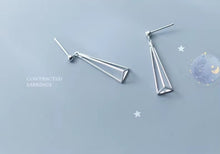 Load image into Gallery viewer, pendientes de plata de ley 925 con forma triangular para mujer