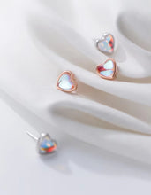 Load image into Gallery viewer, pendientes de plata de ley 925 con forma de corazón para mujer, aretes de ópalo arcoíris