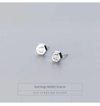 Load image into Gallery viewer, pendientes de plata de ley 100% con forma hexagonal para mujer
