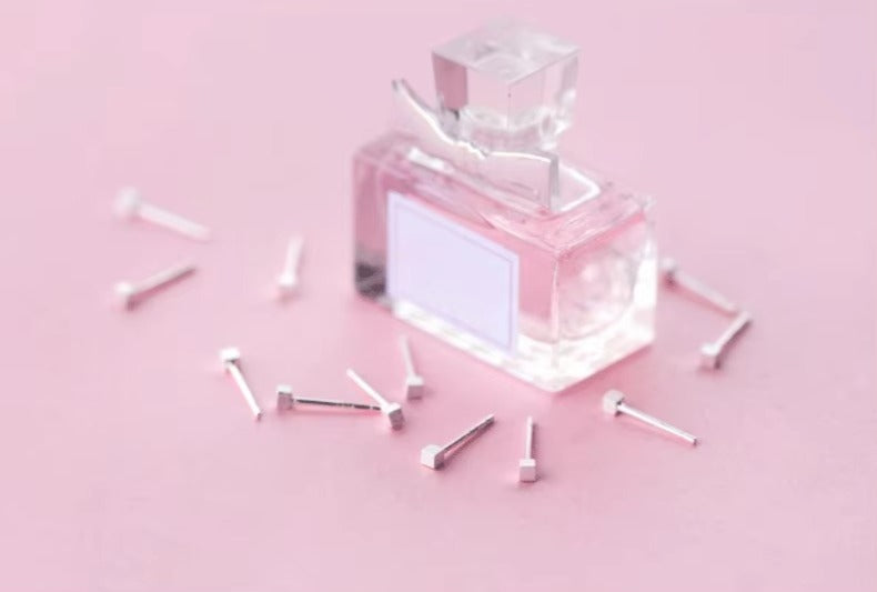 Simple Cute Scrub Vintage Square previene alergias Stud pendientes moda 925