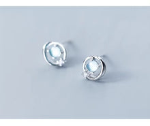 Load image into Gallery viewer, pendientes de plata de ley 100% para mujer y niña, joyería fina con ópalo redondo azul