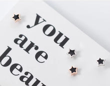Load image into Gallery viewer, pendientes de plata de ley 925 con forma de estrella para mujer, joyería fina con esmalte negro