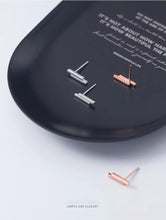 Cargar imagen en el visor de la galería, pendientes minimalistas de circón para mujer, joyería pequeña de verano