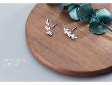 Cargar imagen en el visor de la galería, Vinage-pendientes de tuerca de árbol de la vida para mujer, de Plata de Ley 925, a la moda