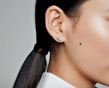 Load image into Gallery viewer, pendientes de plata esterlina 925 auténtica para mujer y niña, aretes con alas