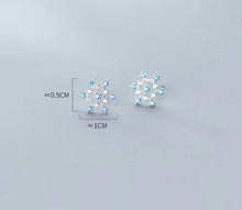 Load image into Gallery viewer, pendientes de plata de ley 925 con forma de copo de nieve para mujer