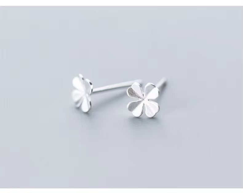 pendientes de plata de ley 925 para mujer, aretes sencillos de trébol de la suerte
