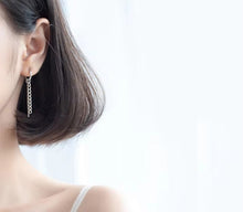 Load image into Gallery viewer, pendientes colgantes redondos con borla